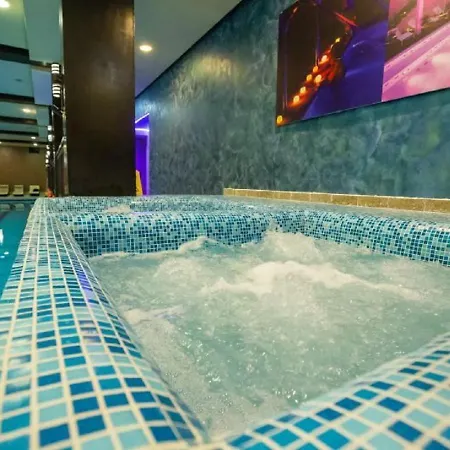 Grand With Free Access To Alpin *