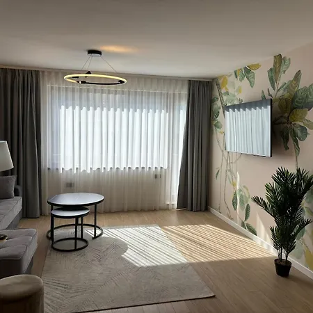 Apartment Grand With Free Access To Alpin Poiana Brasov
