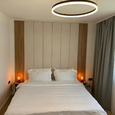 Grand With Special Rate To Alpin Пояна-Брашов