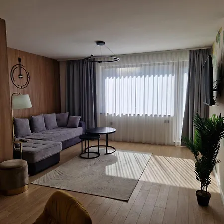 Grand With Free Access To Alpin Apartment *